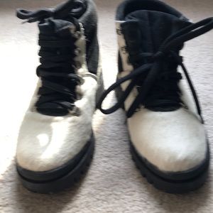 Hiking or cold weather lug bottom fur boots